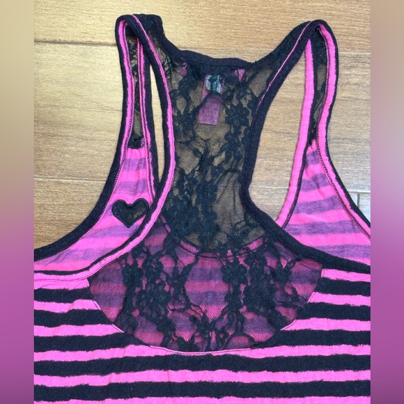 BETSEY JOHNSON Lace-Back Sleepwear - Picture 6 of 9